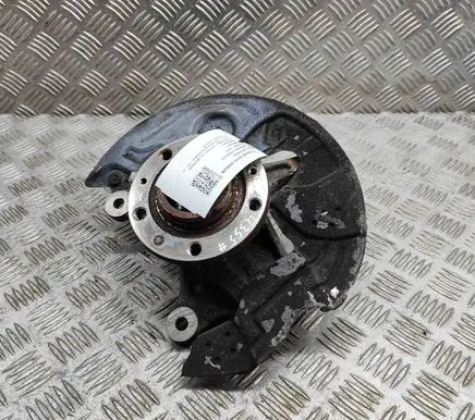 Citroen C5 Aircross Front wheel hub 1647857480