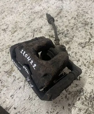 BMW 1 E81 E87 Front brake caliper