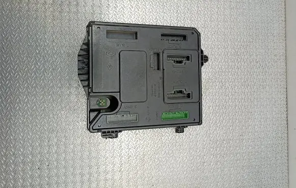 Renault Megane III Comfort/convenience module 284B17882R 11087 S180098101