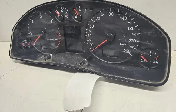 Audi A6 S6 C5 4B Speedometer (instrument cluster) 4B0920936PX