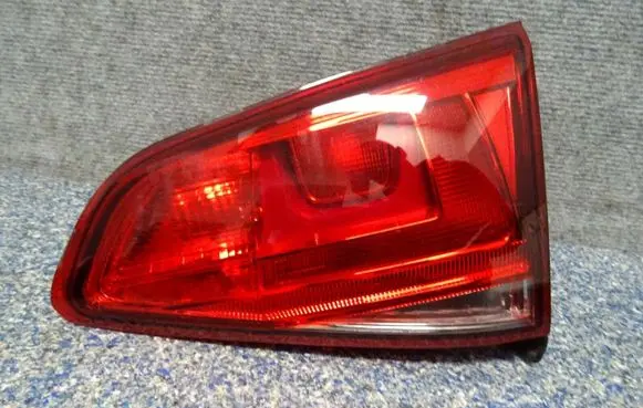 Volkswagen Golf VII Tailgate rear/tail lights 5G0945094H