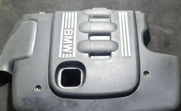 BMW 1 E81 E87 Engine cover (trim)