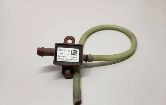 BMW 5 G30 G31 Airbag deployment crash/impact sensor 9337656