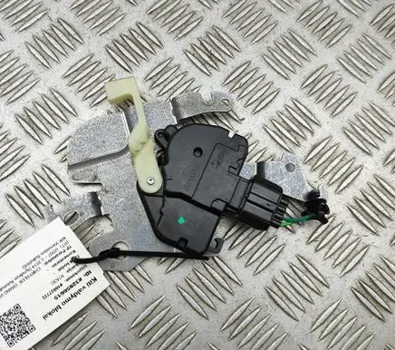 Chrysler Voyager Rear door soft close latching motor 3016682585AB 25000282