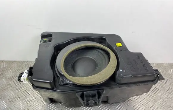 KIA Sorento Subwoofer speaker 96380C6000