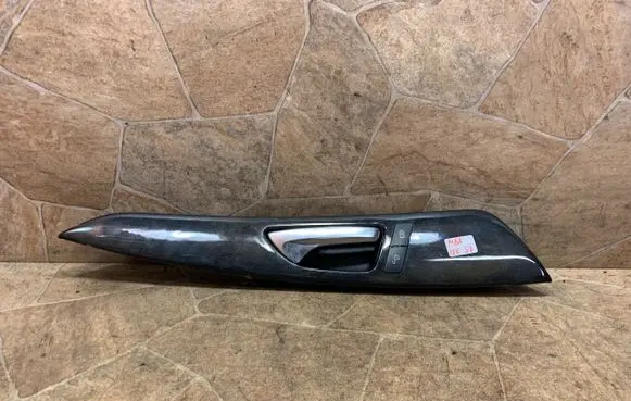 Mercedes-Benz CLS C218 X218 Front door card panel trim A2187600261