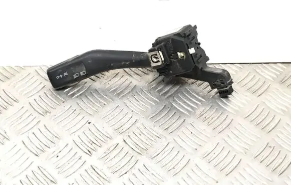 Volkswagen Caddy Indicator stalk 1K0953513 10350043425970 01103500