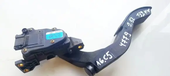 Audi A6 S6 C5 4B Accelerator throttle pedal 8D1723523G 6PV00777006