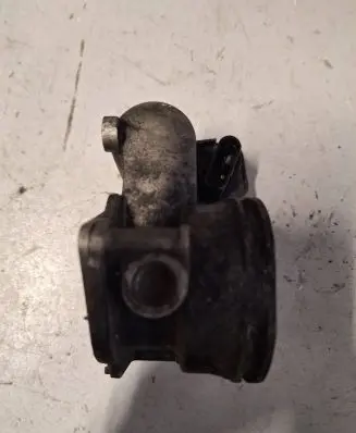 Volkswagen PASSAT B6 Throttle valve 03G128063B