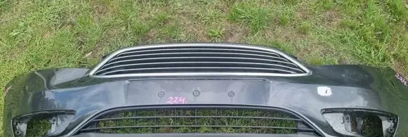 Ford Focus Front bumper