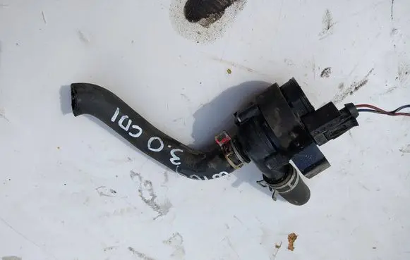 Mercedes-Benz ML W164 Electric auxiliary coolant/water pump A2118350028