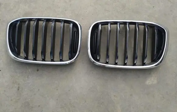 BMW X3 G01 Front bumper upper radiator grill 8091725