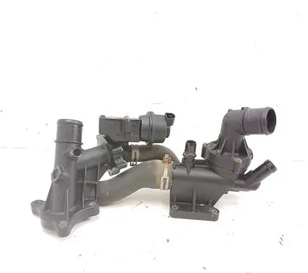 Thermostat/thermostat housing