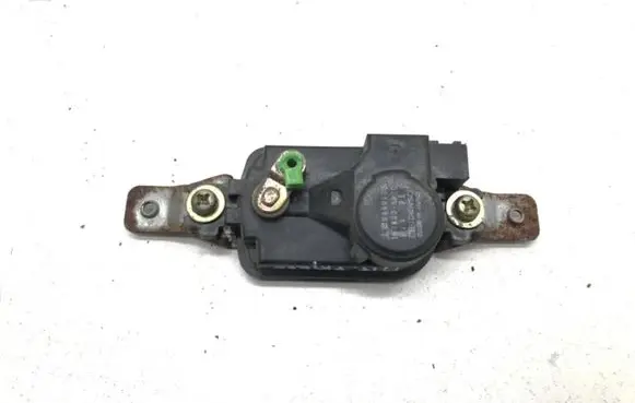 Mitsubishi Pajero Central locking motor MR669155