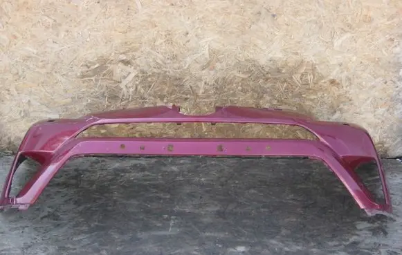 Toyota RAV 4 (XA40) Front bumper