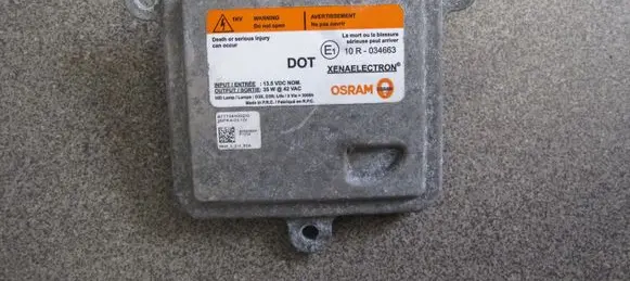 Land Rover Evoque I Xenon control unit/module 10R034663