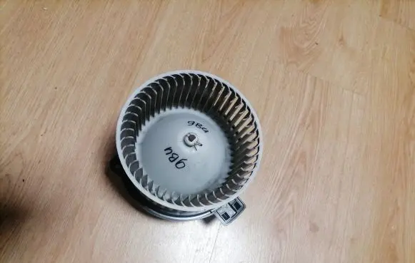 Mazda 2 Heater fan/blower HB111 8940000 8940000222