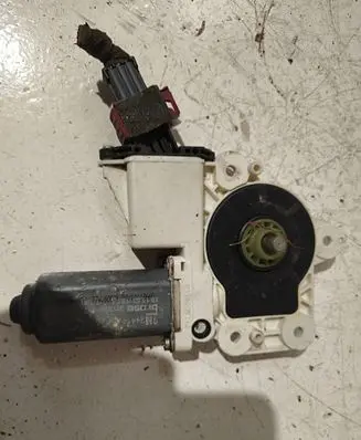 Opel Signum Rear door window regulator motor 0536007702