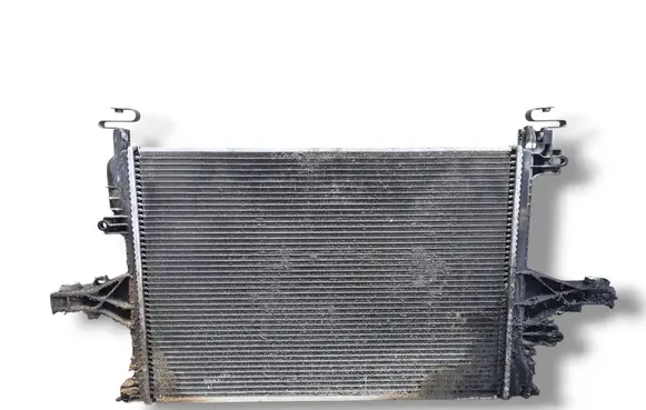 Volvo V70 Coolant radiator 9463441