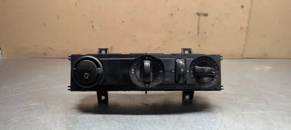 Mercedes-Benz Sprinter W906 Climate control unit A9068300485KZ ZGS005 5HB00901102