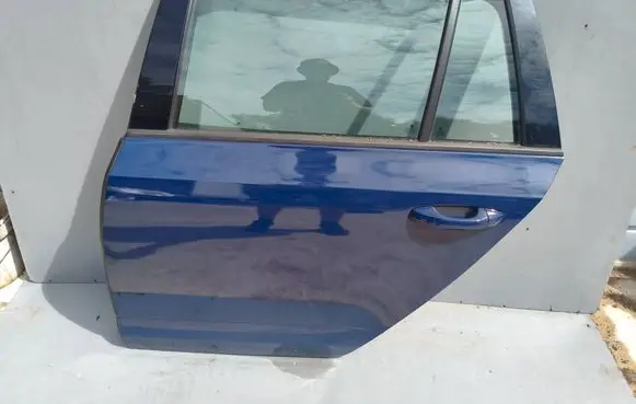 Skoda Octavia Mk3 (5E) Rear door 5E9833051C