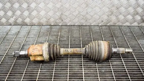 Toyota Hilux (AN10, AN20, AN30) Front driveshaft