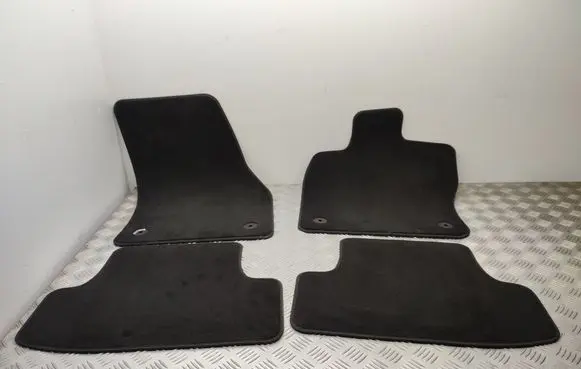 Volkswagen T-Roc Car floor mat set 2GA863011B
