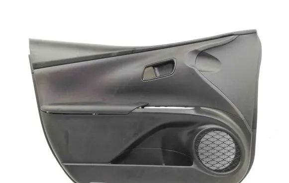 Toyota Prius (XW50) Front door card panel trim 67616X1B03