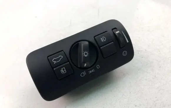 Volvo XC60 Light switch 30739412