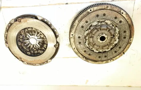 Volkswagen Tiguan Clutch set kit 04L141031F