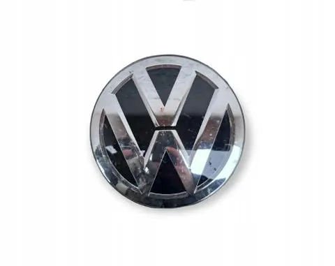 Volkswagen PASSAT B8 Front bumper upper radiator grill 3G0853653D