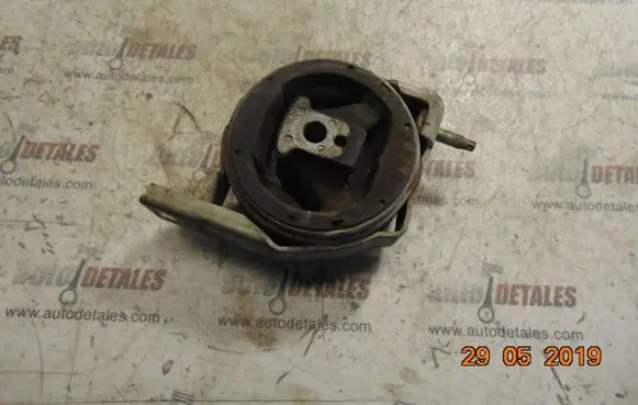 Mercedes-Benz A W168 Engine mount bracket A1682401218