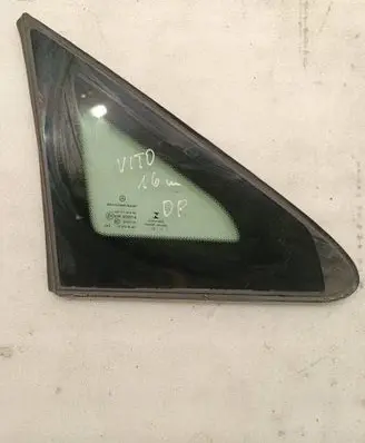 Mercedes-Benz Vito Viano W447 Front triangle window/glass DOT211M75AS2 E000191 43R000016