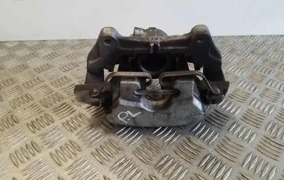 Volvo XC60 Front brake caliper 31665740