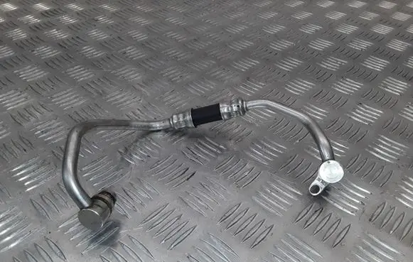 BMW 1 E82 E88 Coolant pipe/hose 7558899