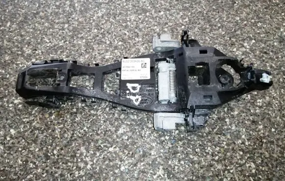 Land Rover Range Rover Evoque L538 Front door exterior handle/bracket BJ32203A28AC