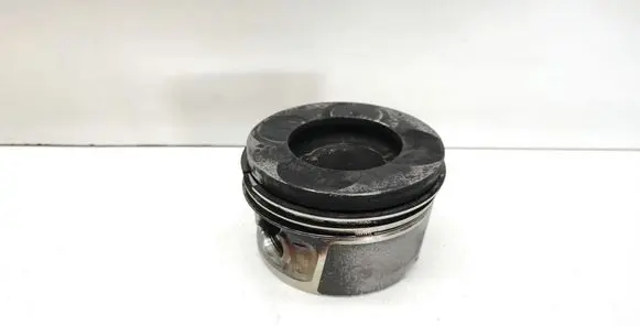 BMW 1 E81 E87 Piston 0840BB