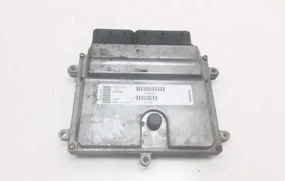 Volvo V50 Engine control unit/module 30650677