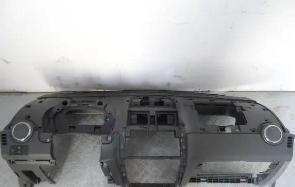 Suzuki SX4 Dashboard