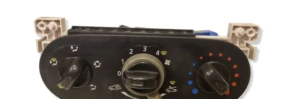 Dacia Duster Climate control unit N106277P T1001640A 111005320347