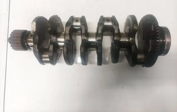 Volkswagen Golf IV Crankshaft 