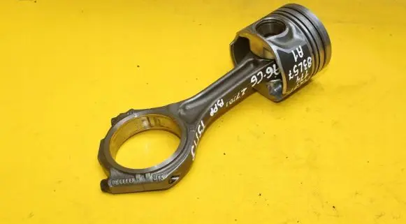 Audi A6 S6 C6 4F Piston with connecting rod 83L57
