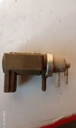 Audi A6 S6 C5 4B Turbo solenoid valve 72290321 059906627C