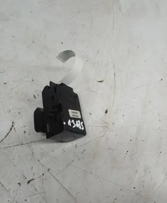 Volvo XC90 Sunroof switch 9168160 04W164