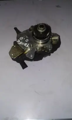 Renault Trafic II (X83) Fuel injection high pressure pump 044501009