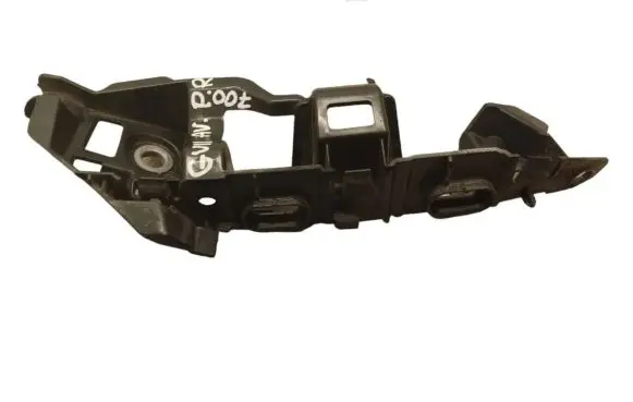Volkswagen Golf VII Front bumper mounting bracket 5G0807050A