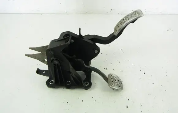 Renault Laguna III Accelerator pedal position sensor 180020039R