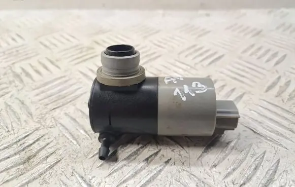 Toyota Avensis T270 Windscreen/windshield washer pump 8533002030 30892