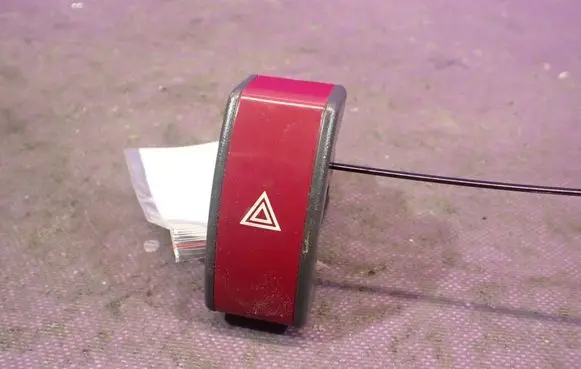Opel Corsa C Hazard light switch 