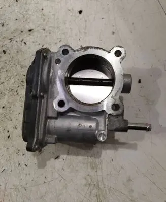Toyota Auris E180 Throttle valve 220300T110 3G09 006929